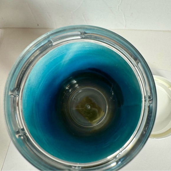 NWT. Disney Pixar Finding Dory Tumbler 16oz with Lid & Straw - Picture 10 of 11